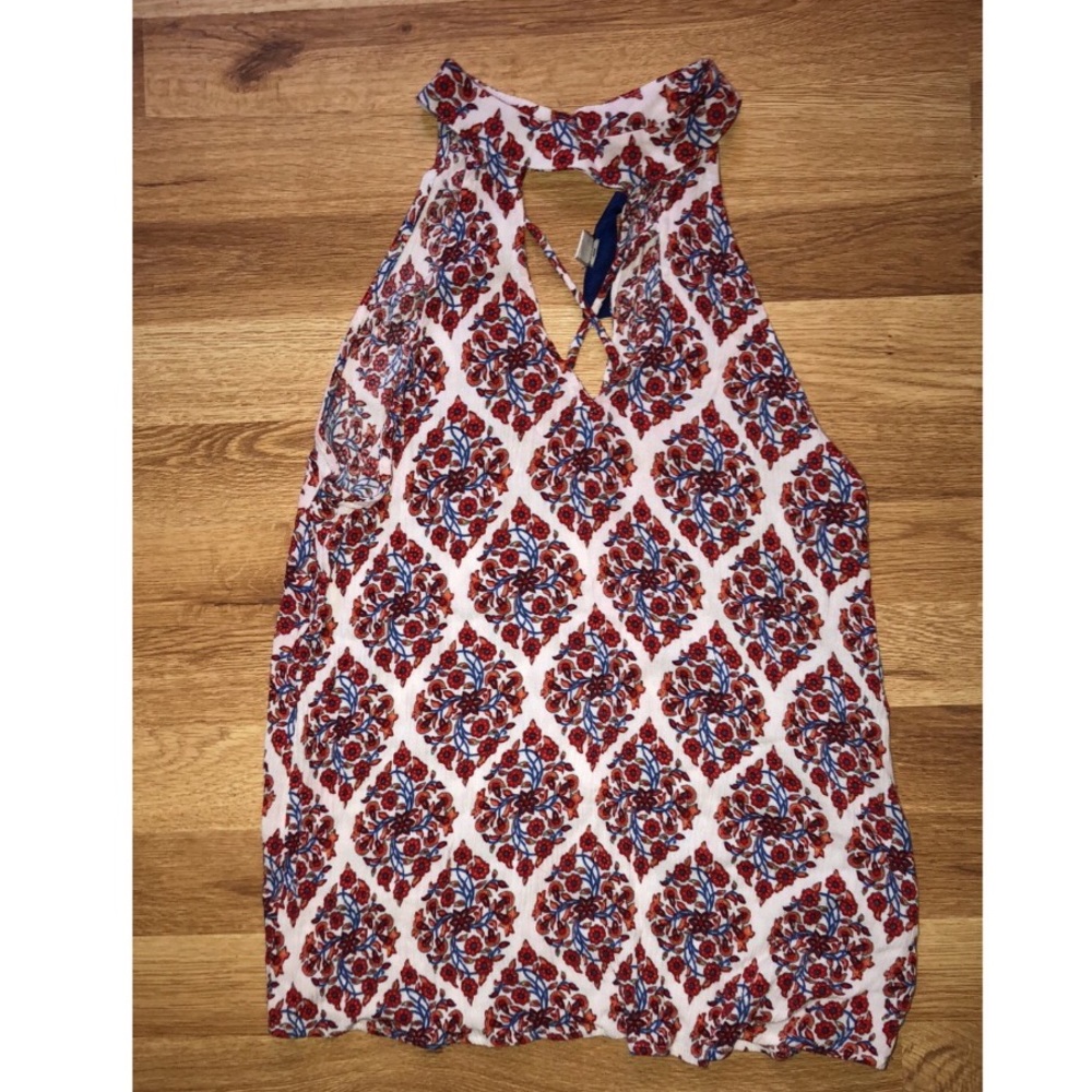 BRAND NEW red & white patterned tank